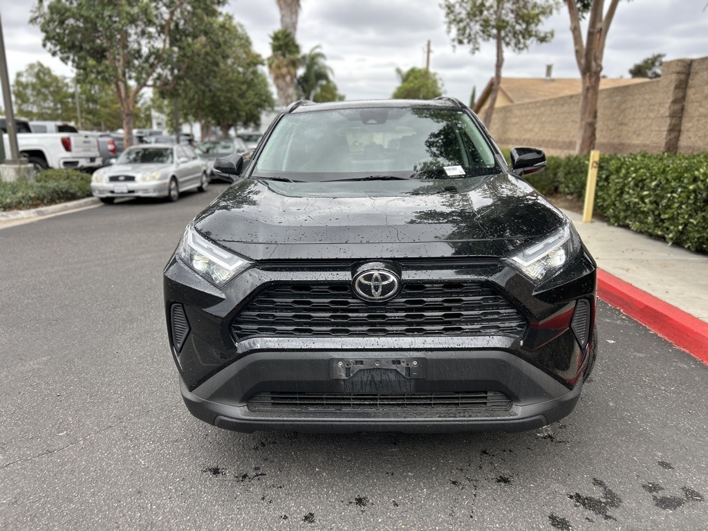 2023 Toyota RAV4 XLE photo 2