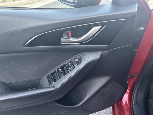 2015 Mazda Mazda3 Touring photo 10