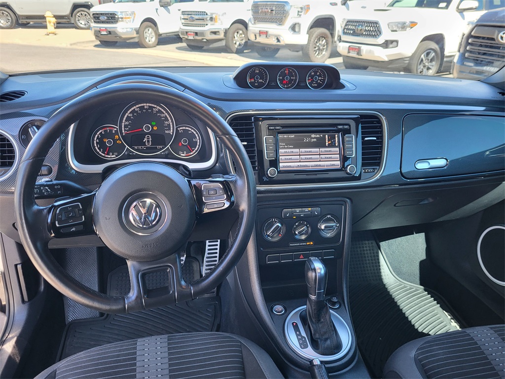 2014 Volkswagen Beetle R-Line photo 24