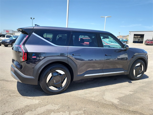 2026 Kia EV9 Light Long Range photo 2