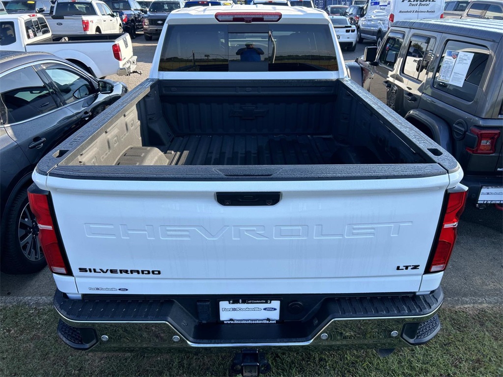 2024 Chevrolet Silverado 2500HD LTZ photo 4