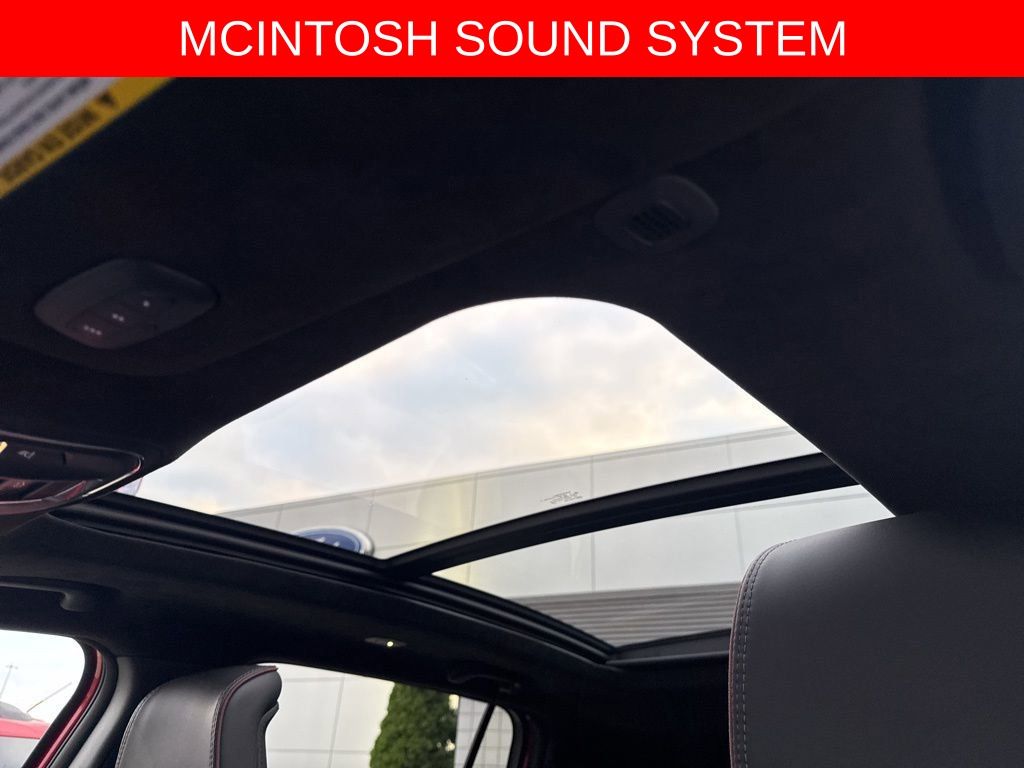 Used 2024 Jeep Wagoneer S Launch Edition with VIN 3C4RJNAK8RT178580 for sale in Huron, OH