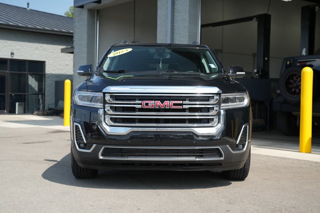 2023 Gmc Acadia SLT photo 2