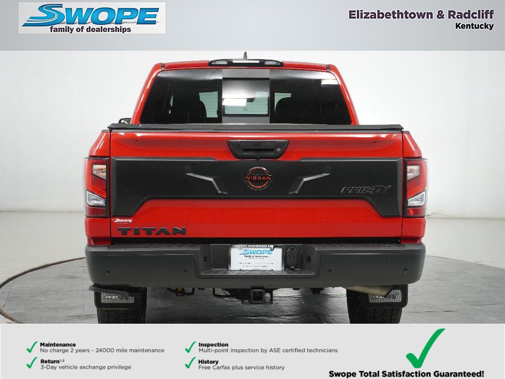 2024 Nissan Titan PRO-4X photo 4