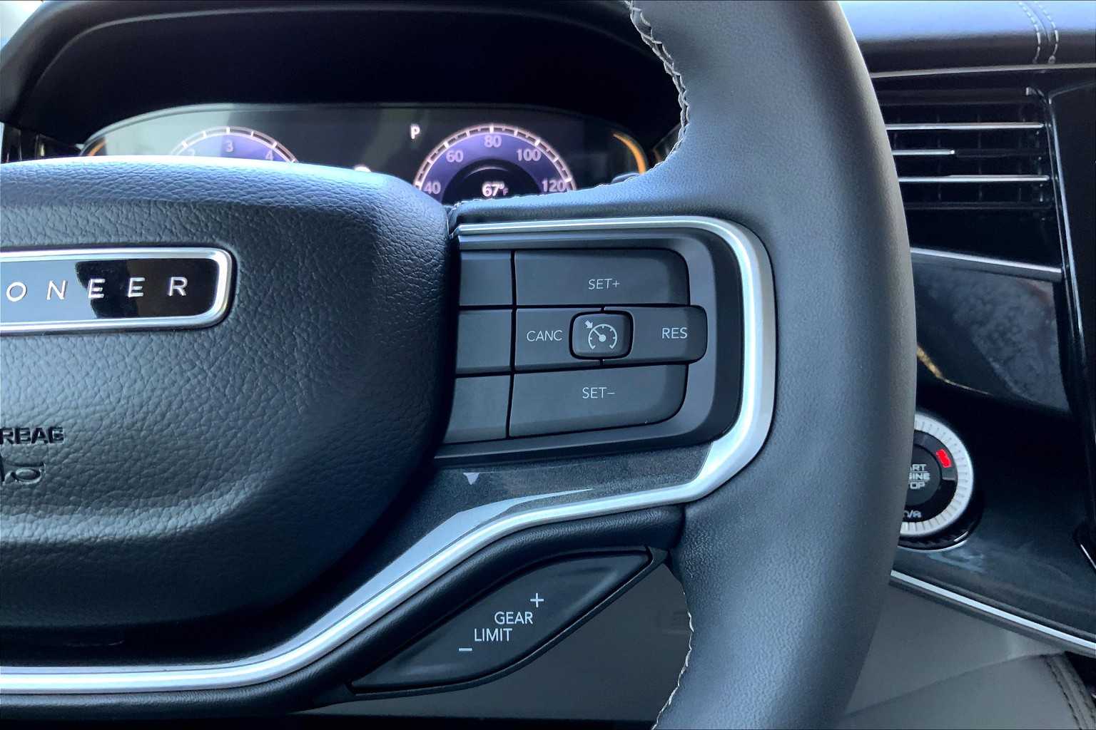 2022 Jeep Wagoneer Series I photo 24