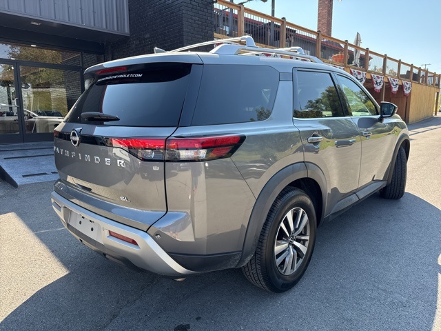 2022 Nissan Pathfinder SL photo 8