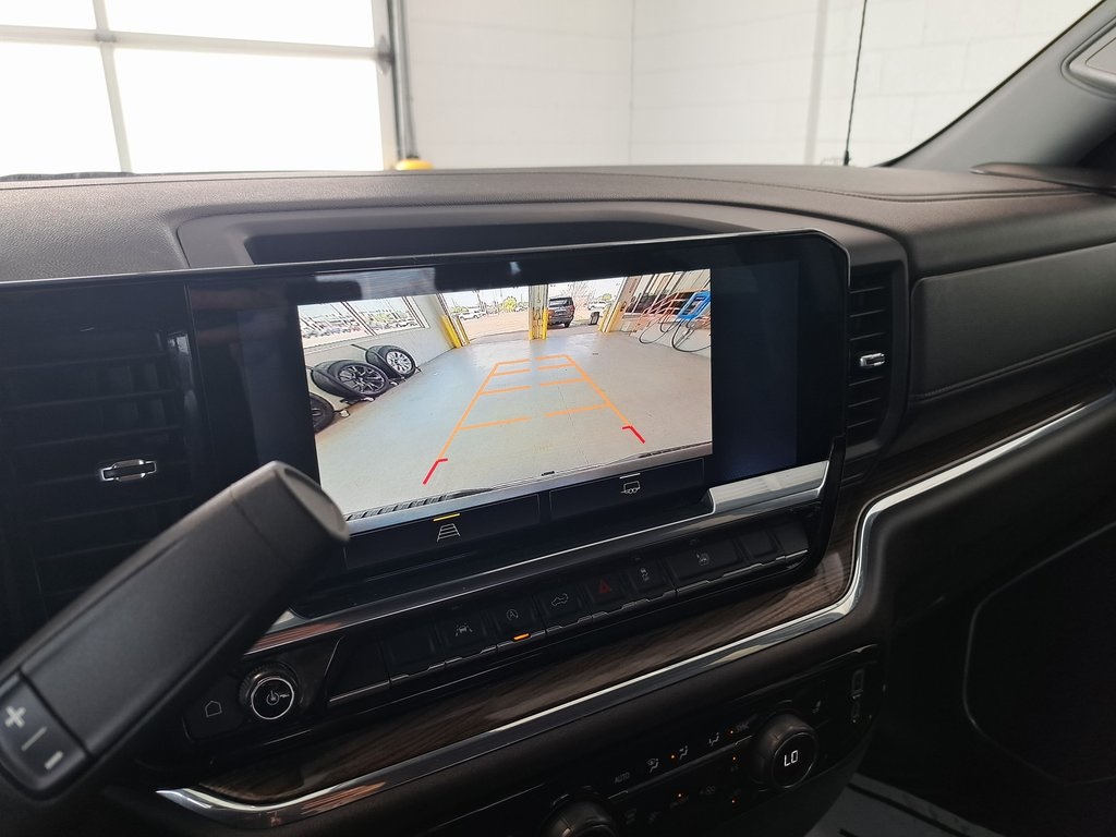 2025 Chevrolet Silverado 1500 LT photo 12