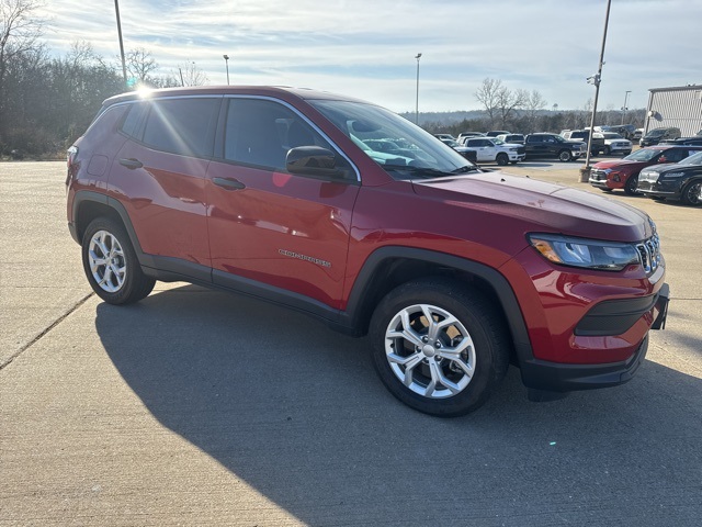 2024 Jeep Compass Sport's photo