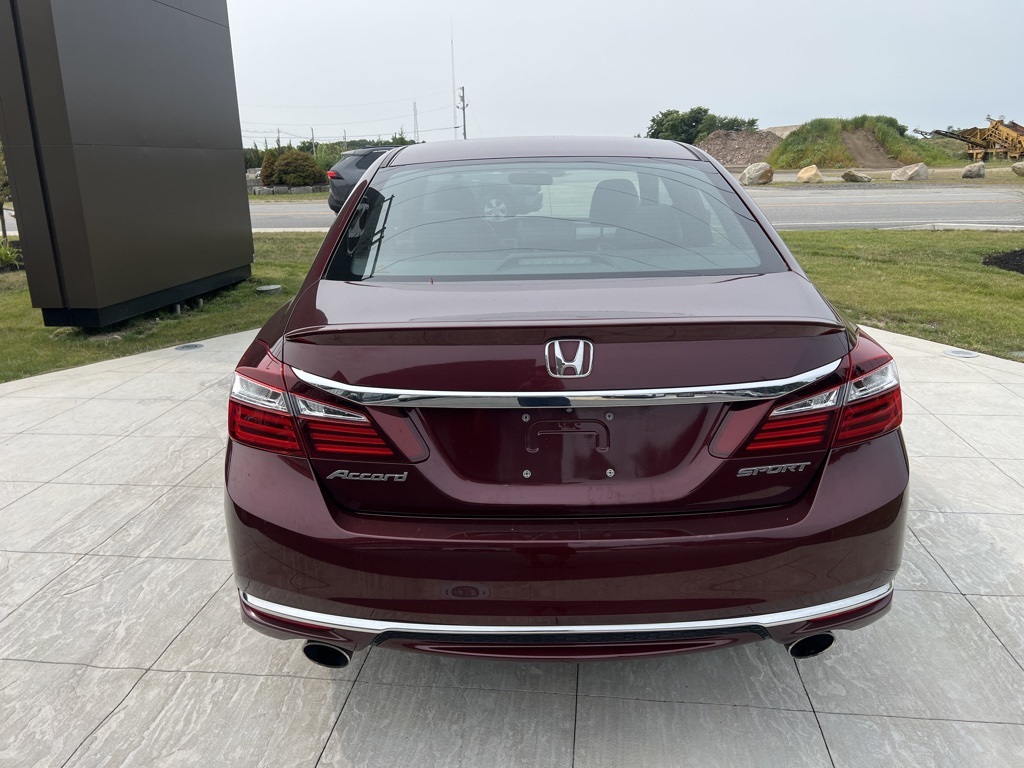 2017 Honda Accord Sport photo 6