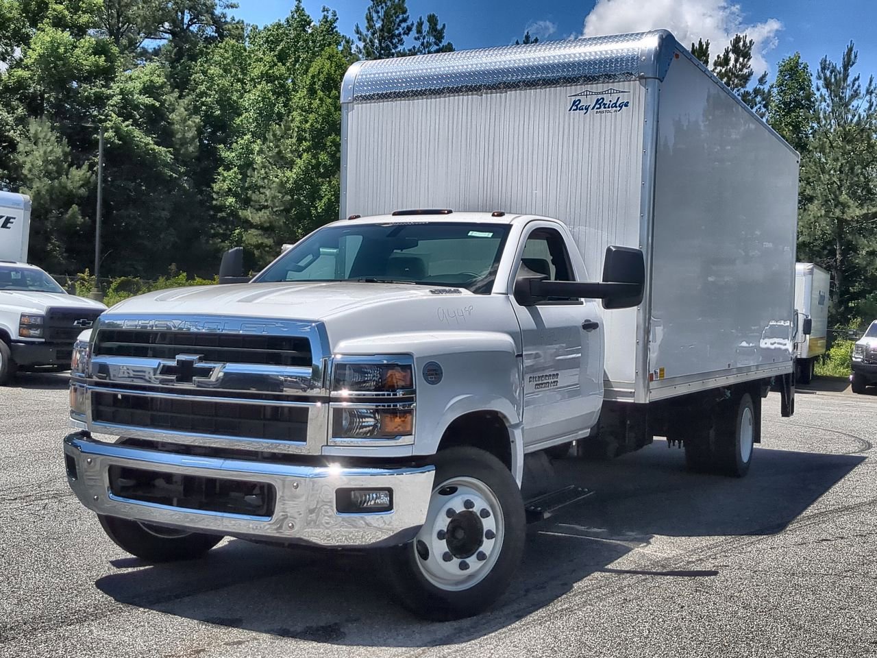 2024 Chevrolet Silverado 4500 Medium Duty Chassis Cab Work Truck's photo