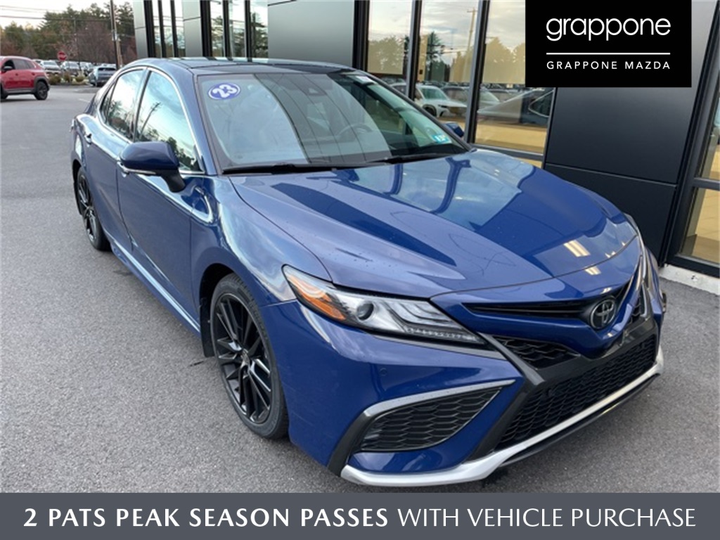 2023 Toyota Camry XSE's photo