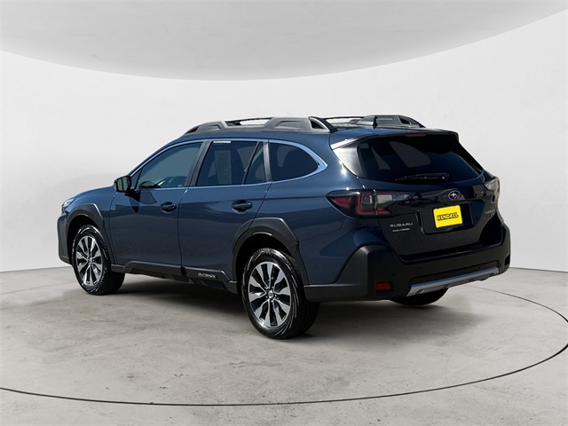 2023 Subaru Outback Limited XT photo 3