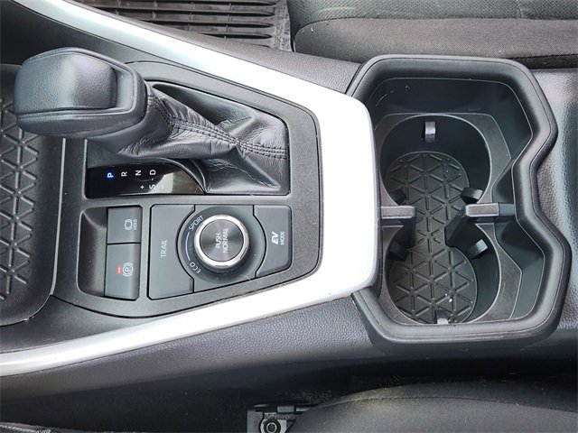2023 Toyota RAV4 Hybrid XLE photo 15
