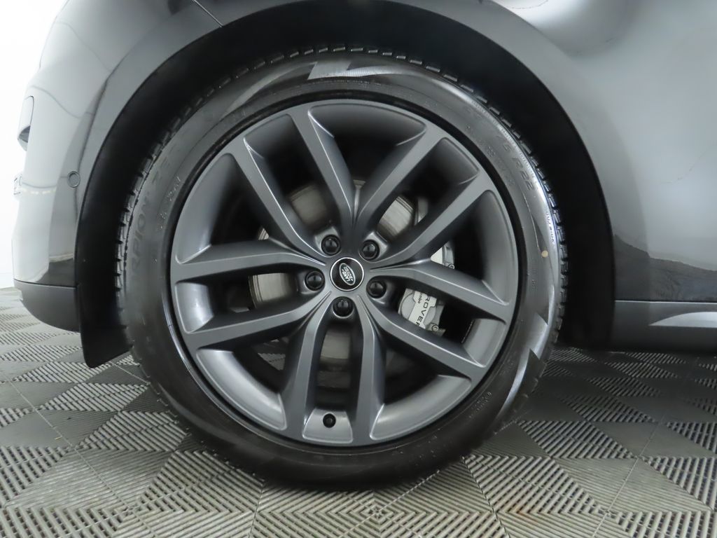 2025 Land Rover Range Rover Sport SE photo 25
