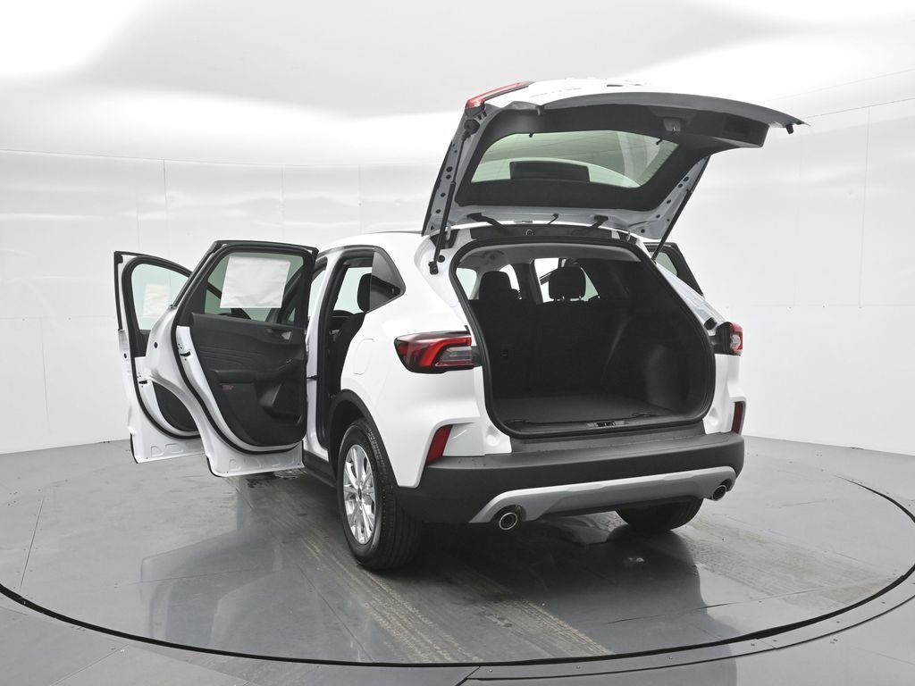 2025 Ford Escape Active photo 28