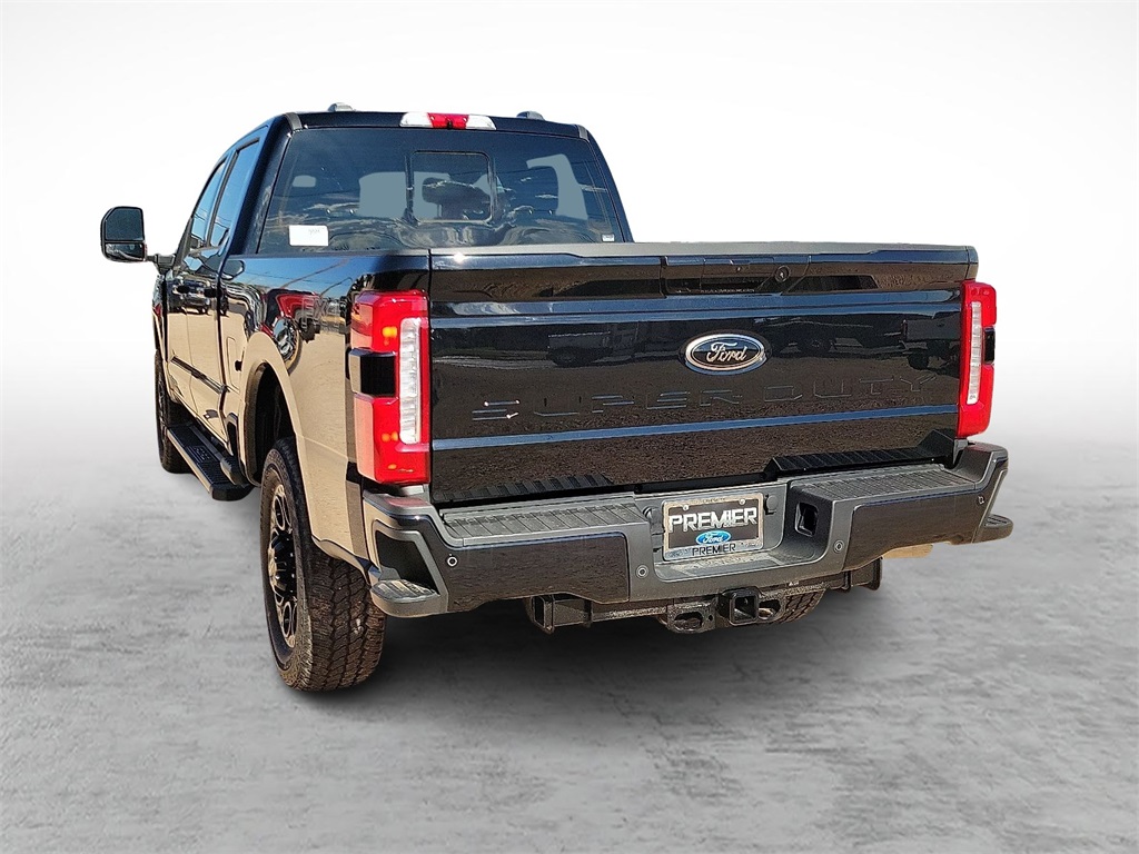 2025 Ford F-250 photo 8