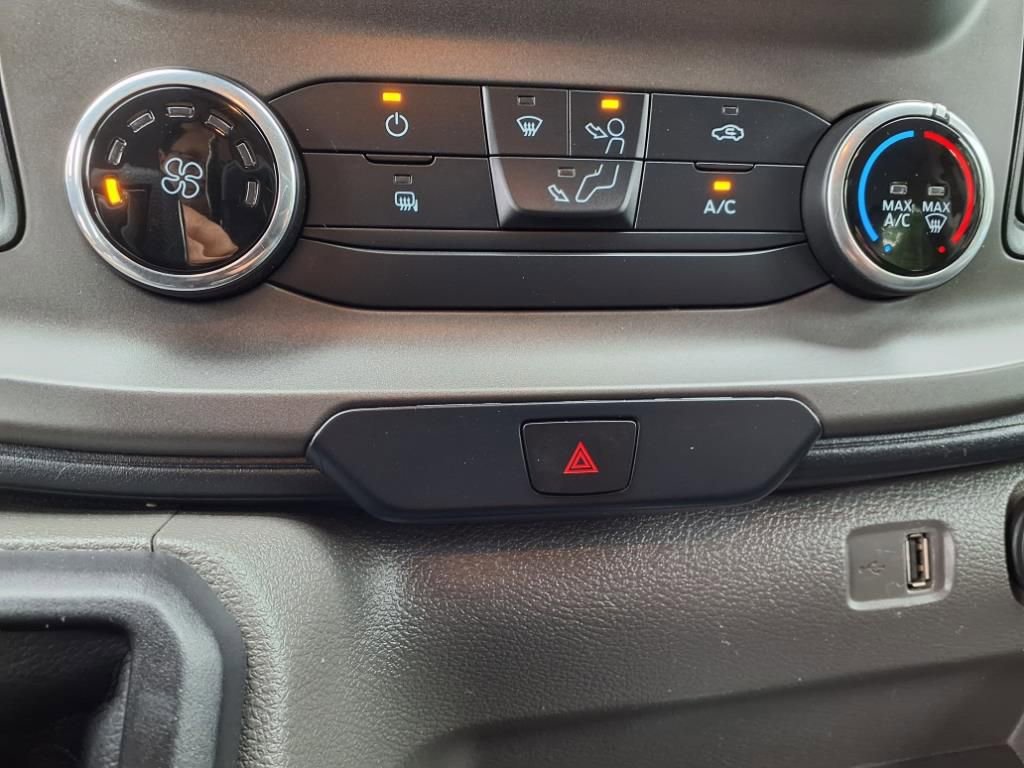 2020 Ford Transit Passenger XLT photo 24