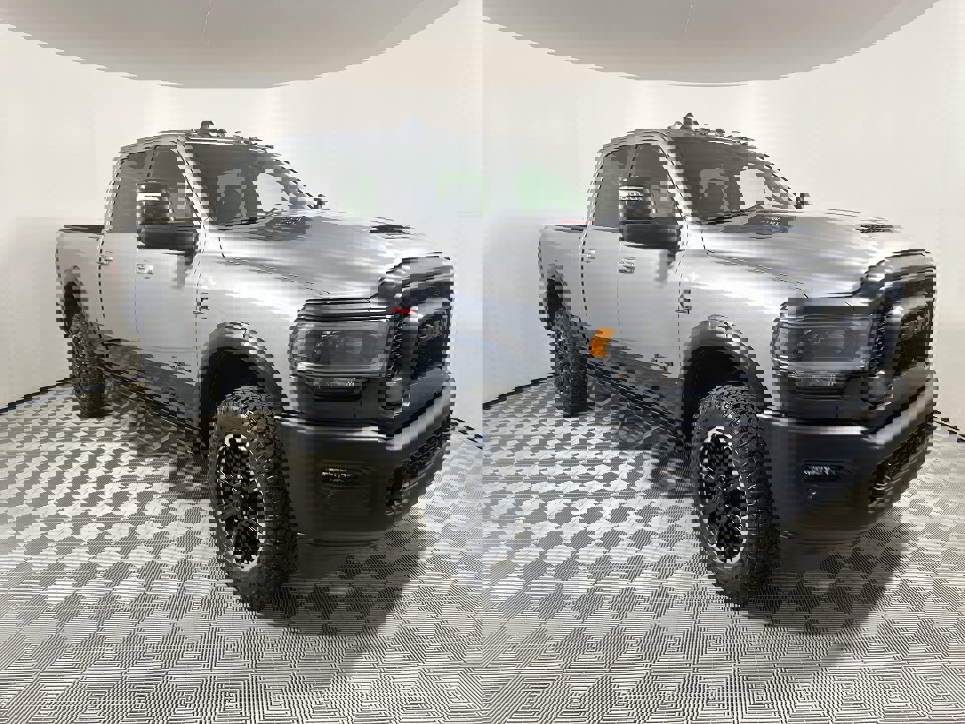 3C6UR5EL5PG614174