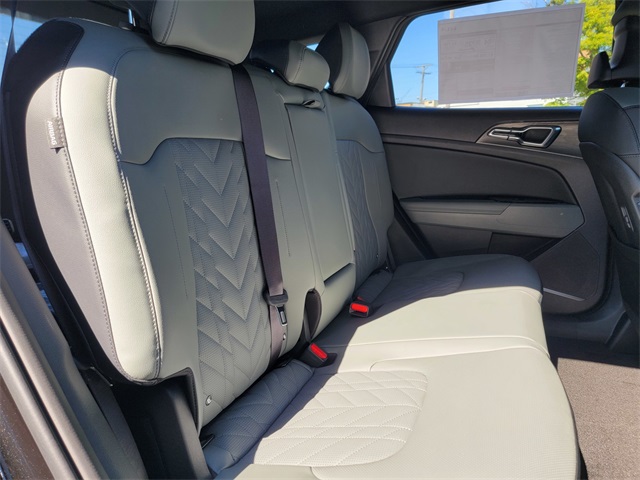 2025 Kia Sportage Plug-In Hybrid X-Line Prestige photo 12