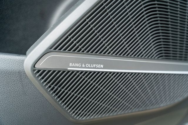 2024 Audi SQ5 Premium Plus photo 22