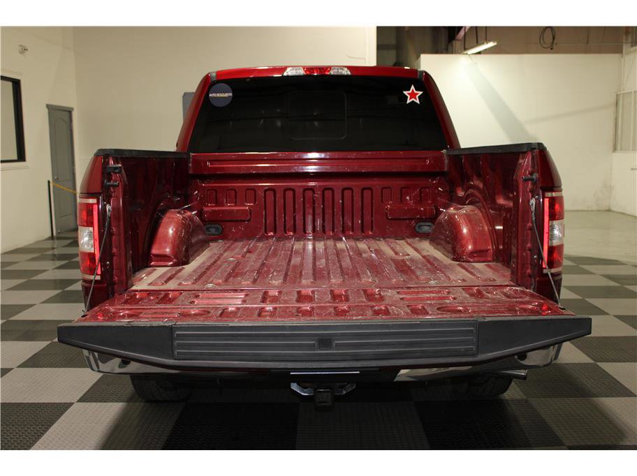 2019 Ford F-150 XLT photo 17