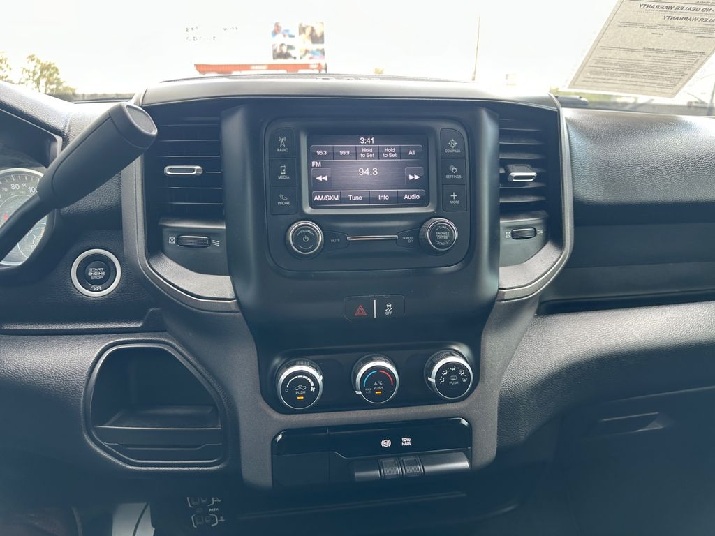2022 Ram 2500 Tradesman photo 11