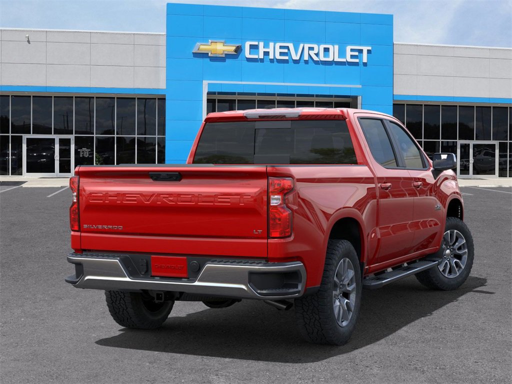 2025 Chevrolet Silverado 1500 LT photo 4