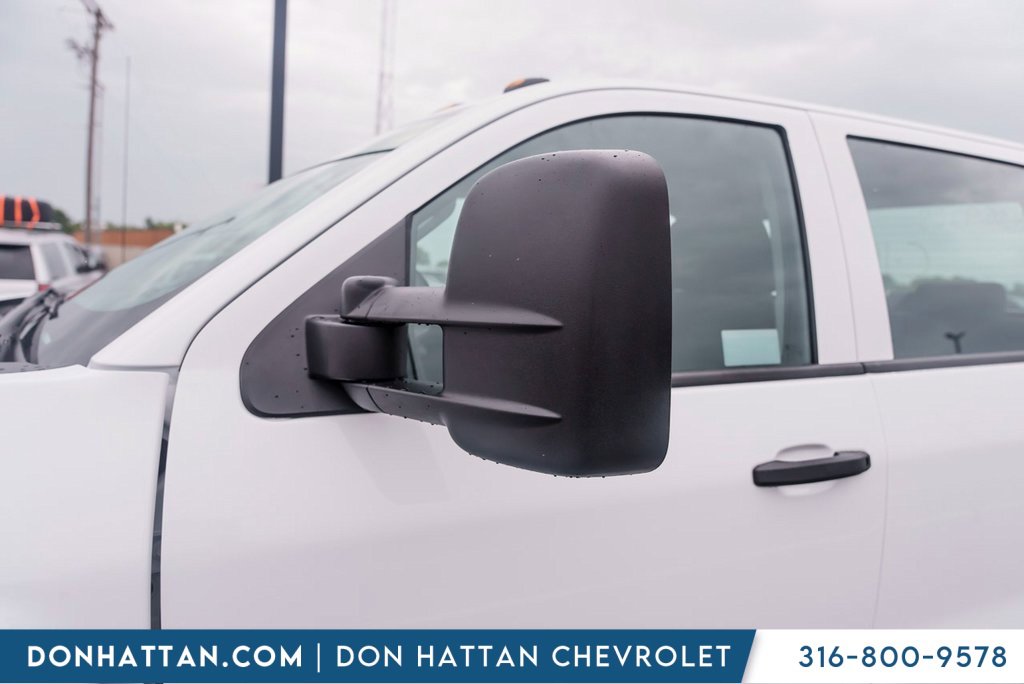 2024 Chevrolet Silverado 4500HD Work Truck photo 32