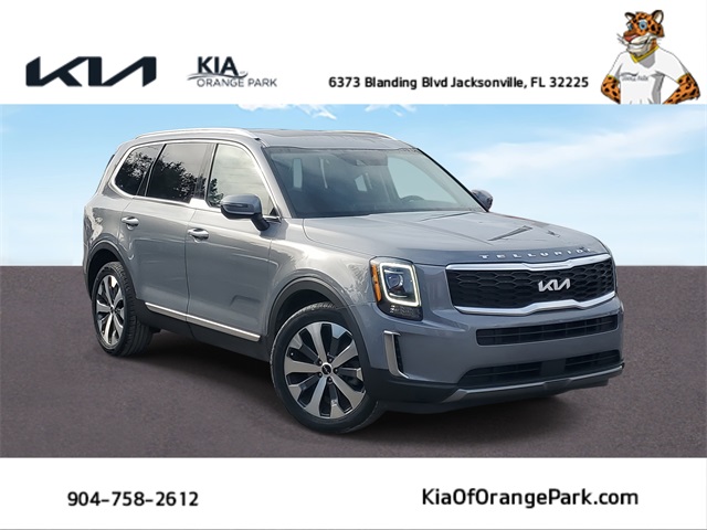 2022 Kia Telluride S's photo