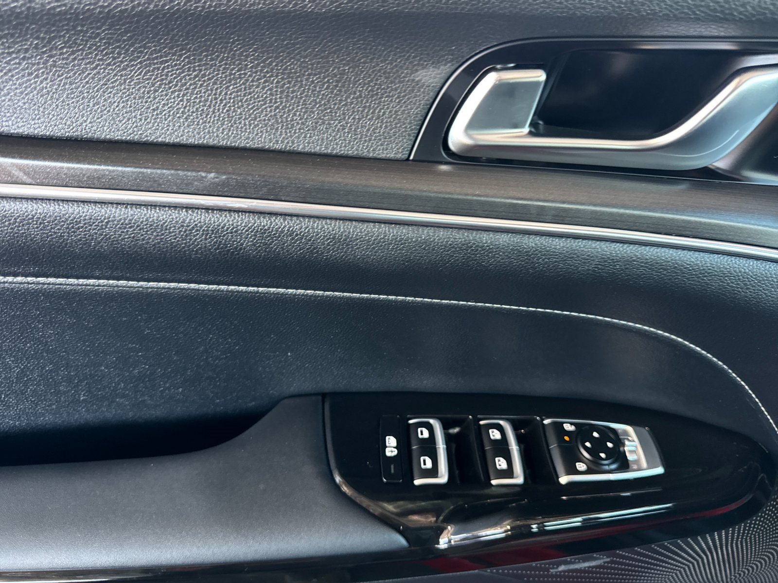 2026 Kia K5 GT-Line photo 10