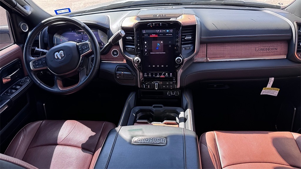 2024 Ram 2500 Longhorn photo 3