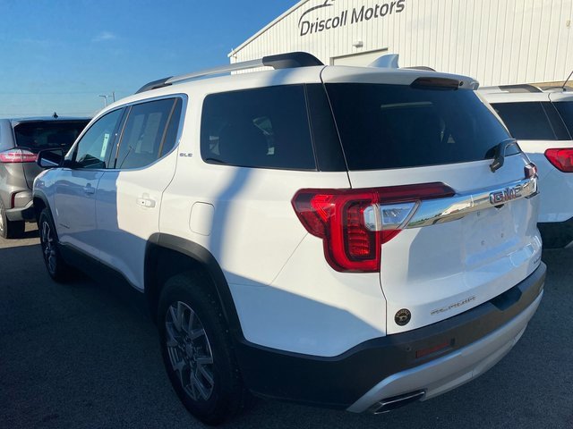 2023 Gmc Acadia SLE photo 4