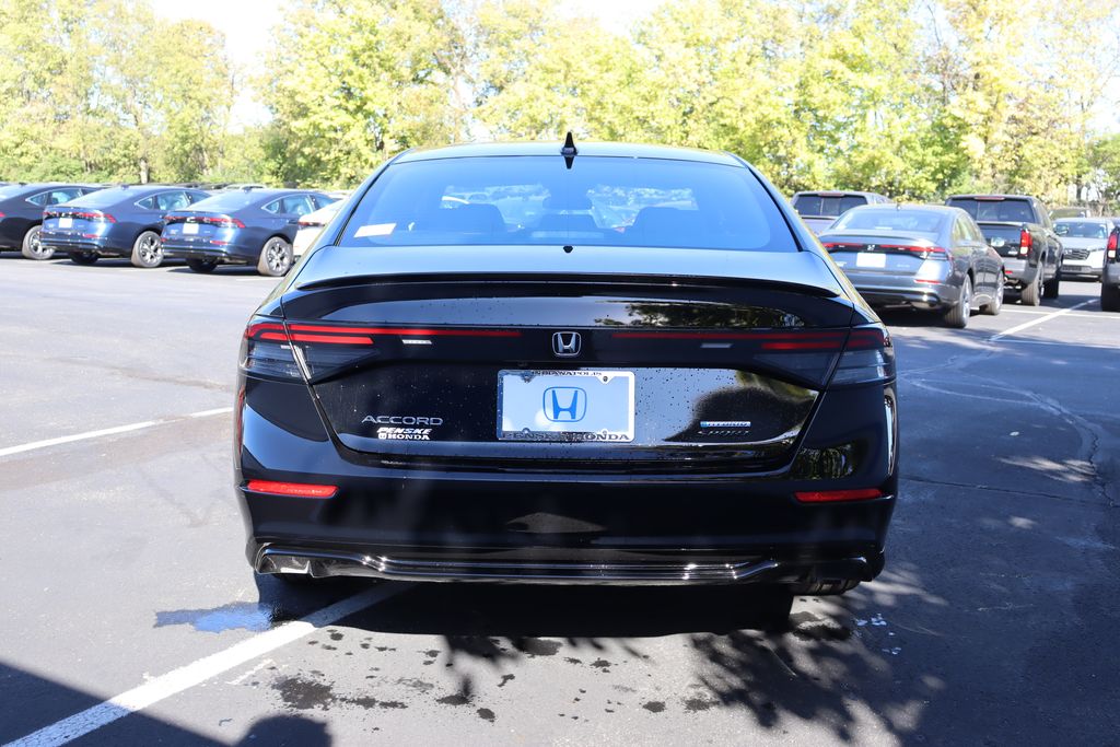 2025 Honda Accord Hybrid Sport-L photo 4