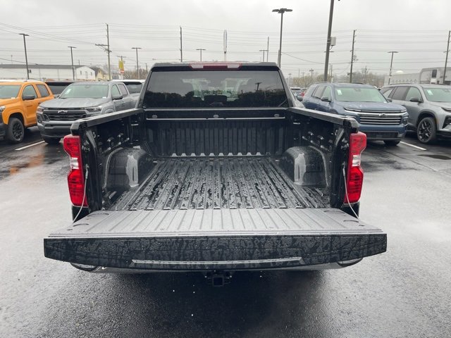 2026 Chevrolet Silverado 1500 LT photo 4