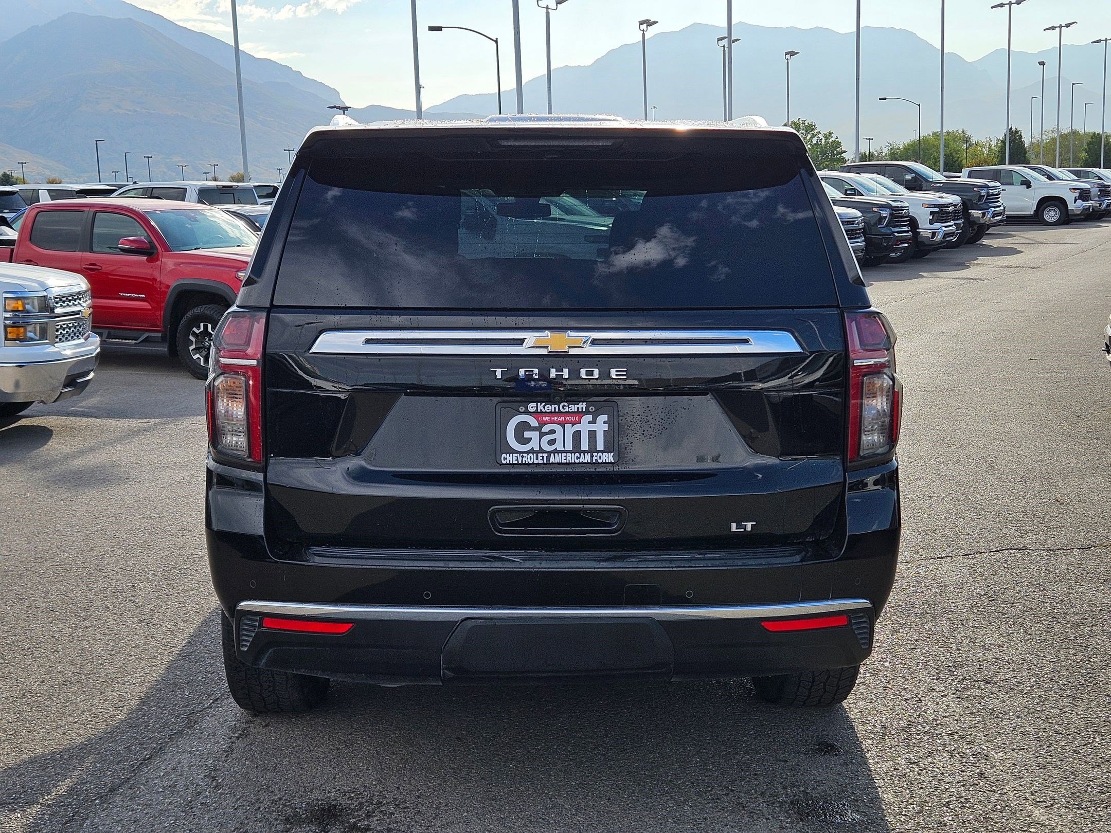 2021 Chevrolet Tahoe LT photo 3