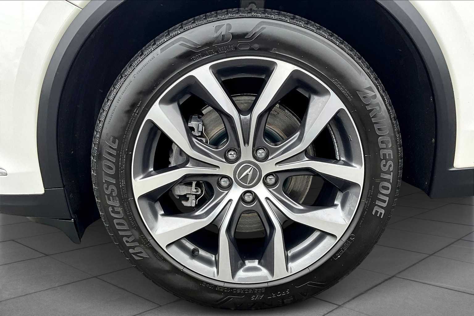 2023 Acura MDX SH-AWD Technology photo 9