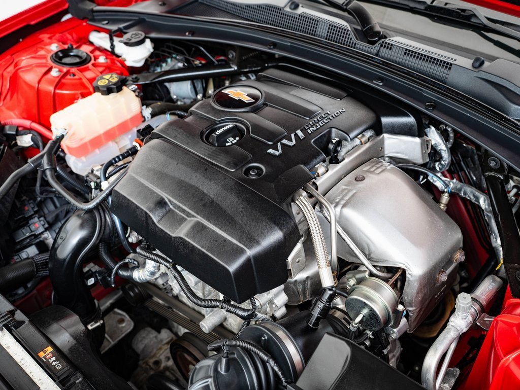 2018 Chevrolet Camaro 2LT photo 31