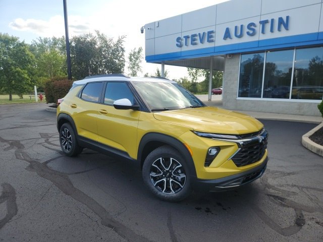 New 2025 Nitro Yellow Metallic Chevrolet ACTIV image 1