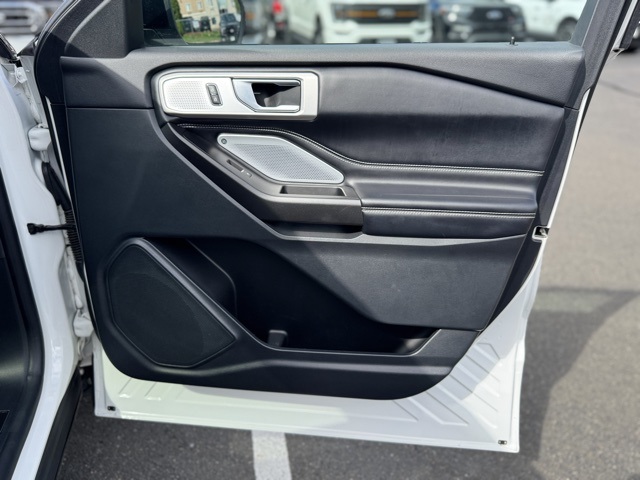 2020 Ford Explorer ST photo 23