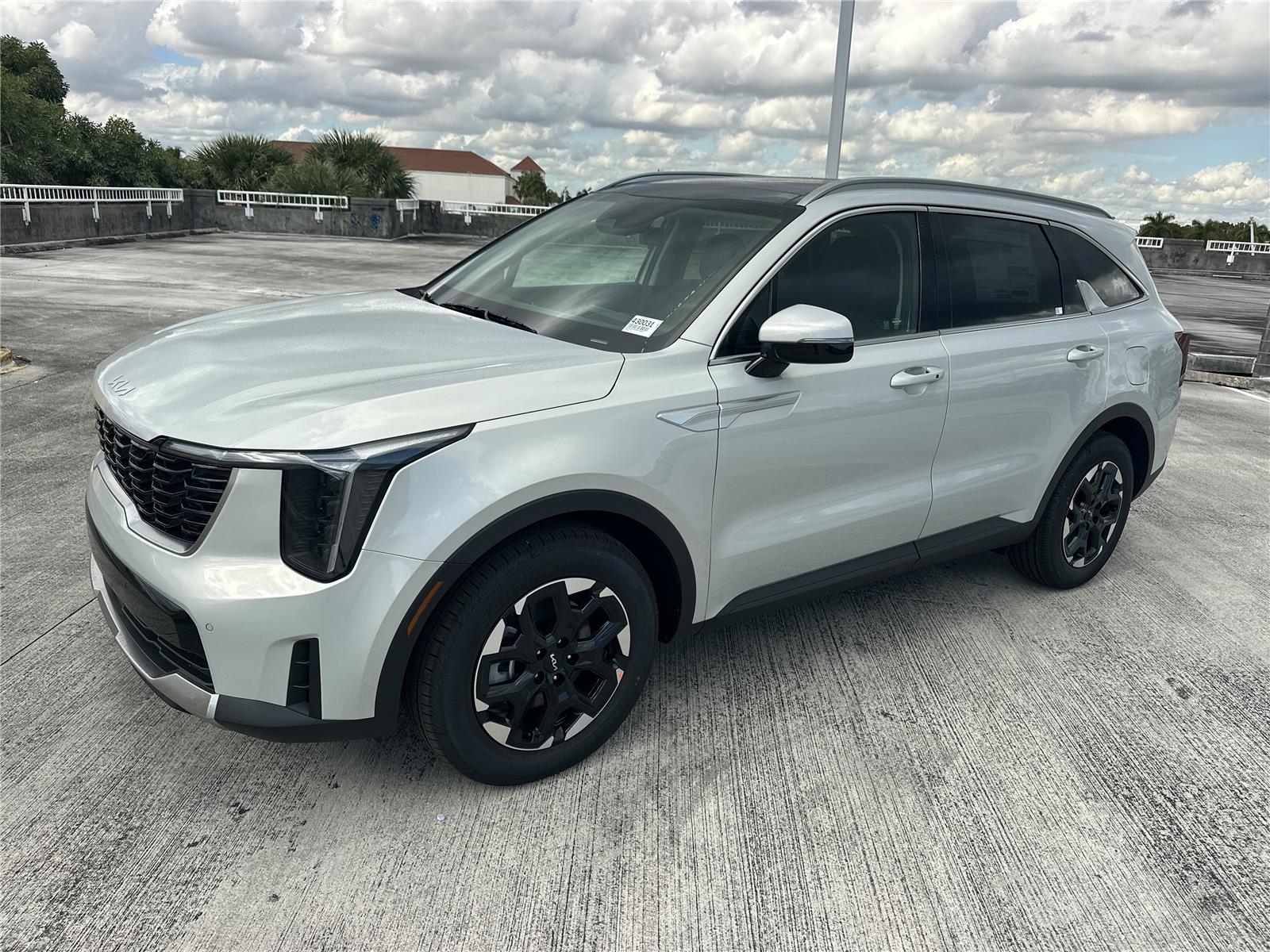 2026 Kia Sorento S's photo