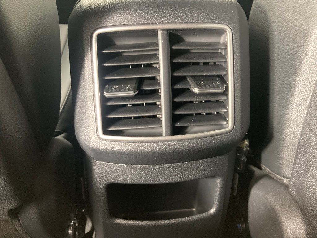 2026 Kia Sportage X-Line photo 3