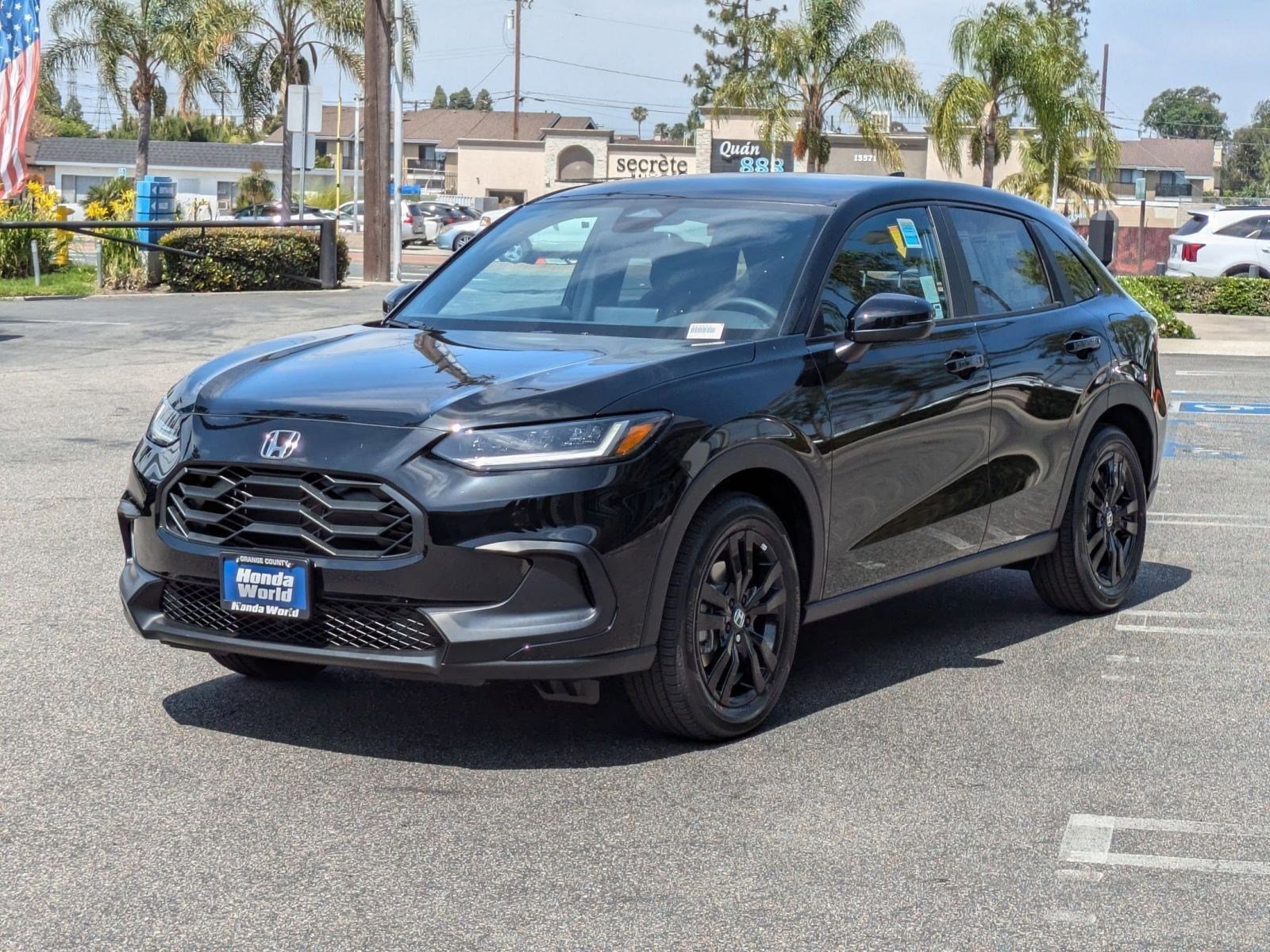 2026 Honda HR-V Sport photo 2