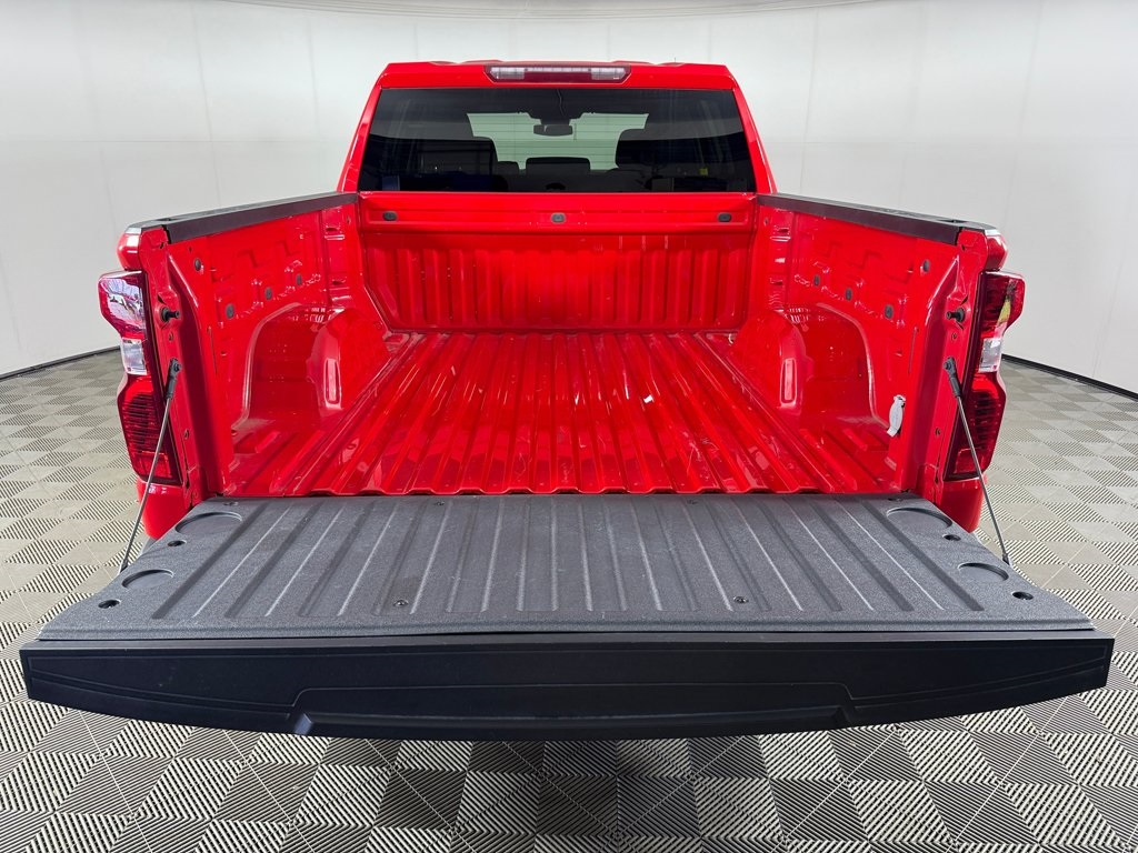 2022 Chevrolet Silverado 1500 LT photo 14