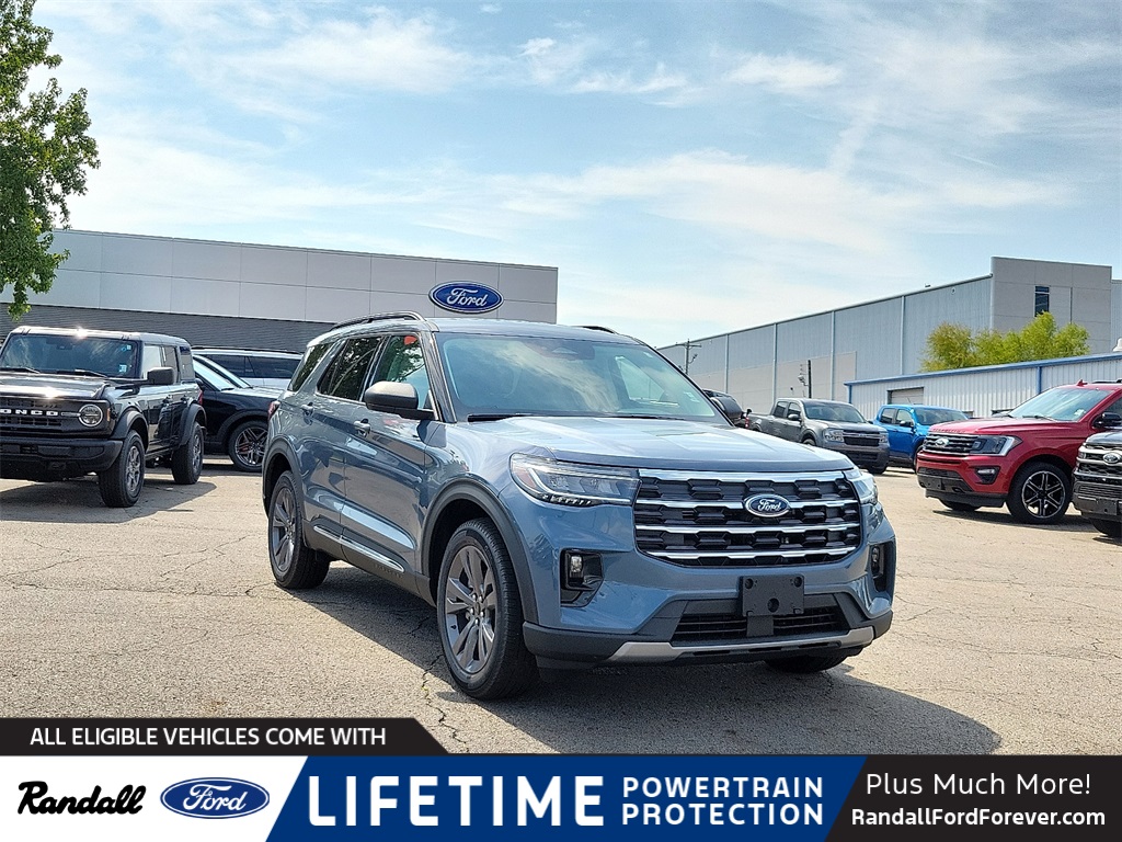 2025 Ford Explorer Active's photo