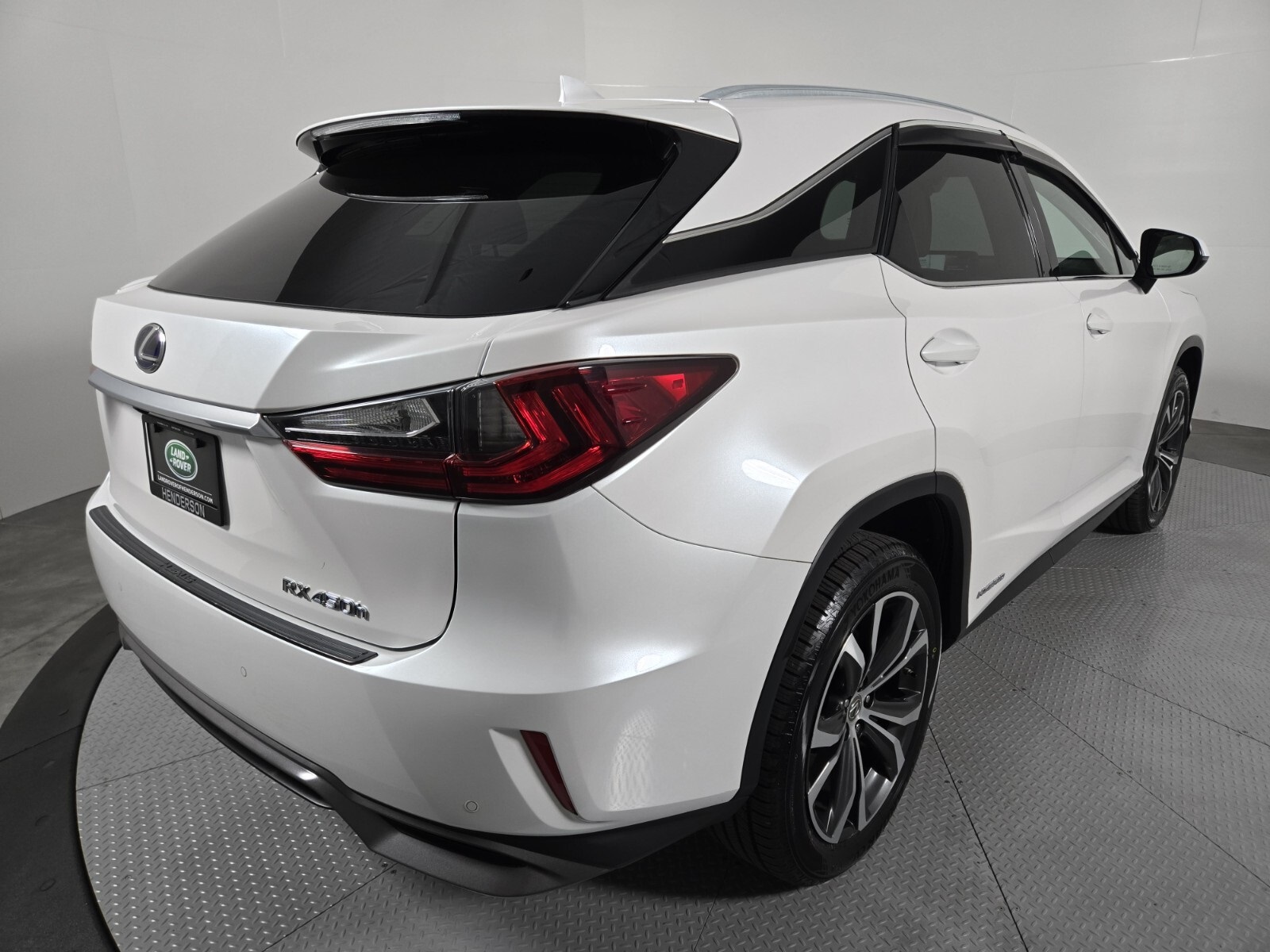 2017 Lexus RX 450h photo 4