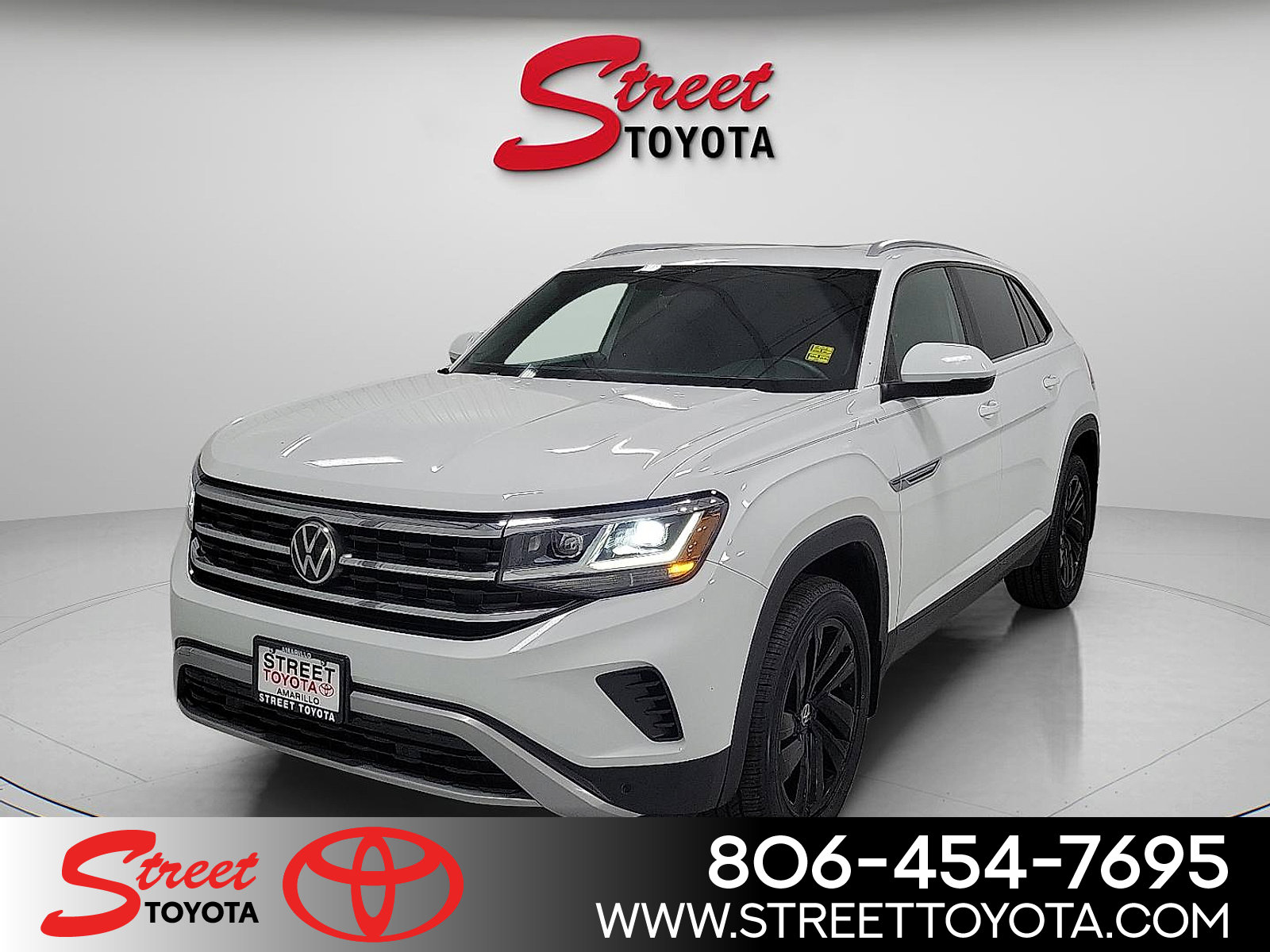 2022 Volkswagen Atlas Cross Sport SE w/Tech