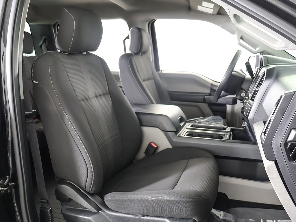 2017 Ford F-150 XL photo 19