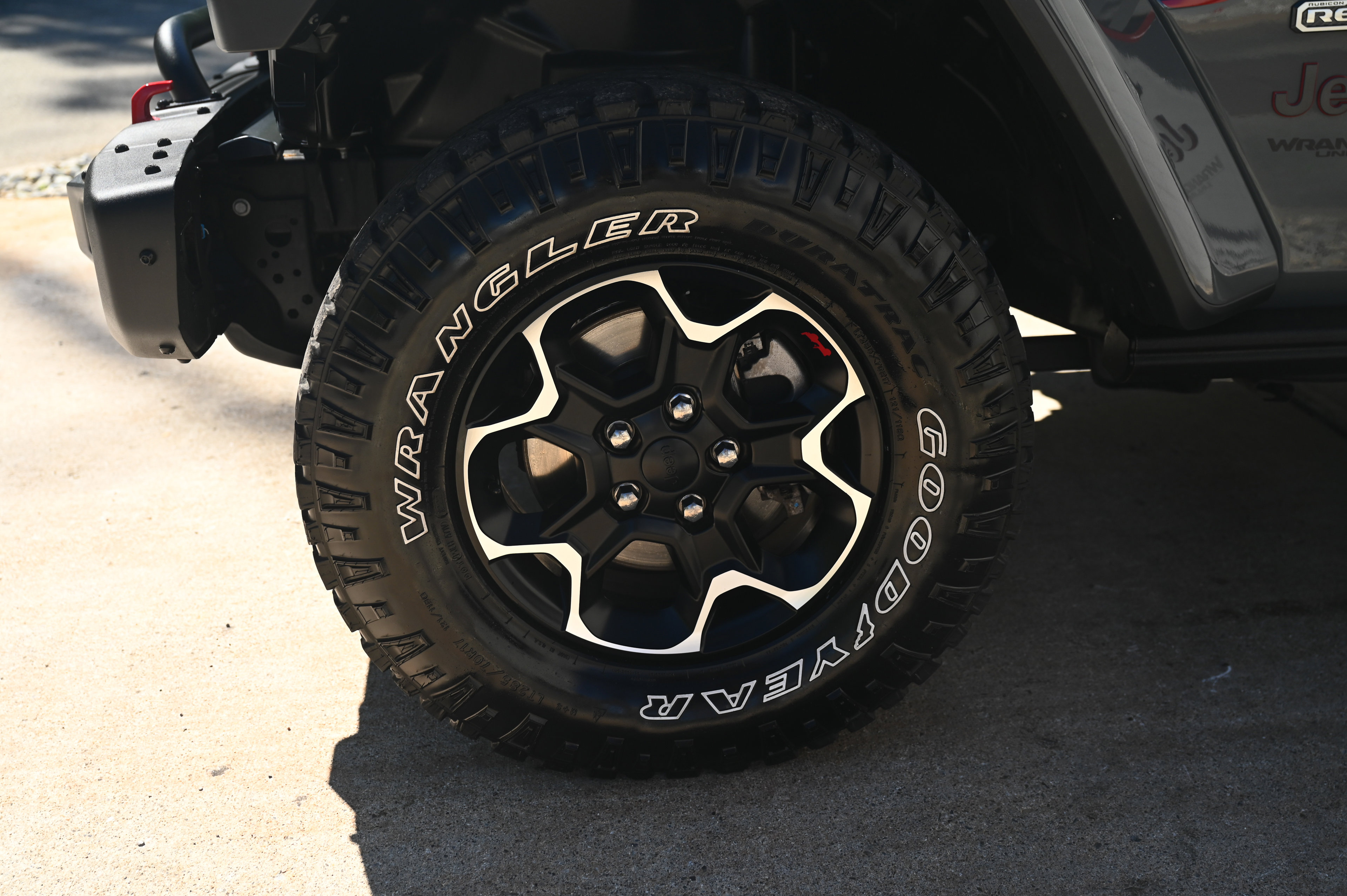 2020 Jeep Wrangler Unlimited Recon photo 8