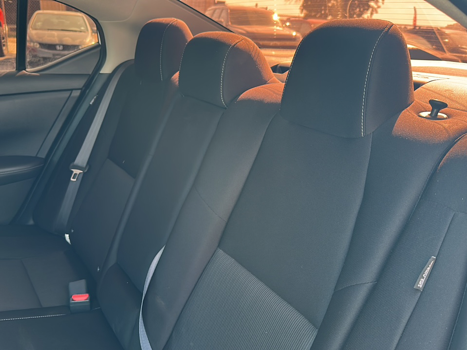 2022 Nissan Sentra SV photo 7