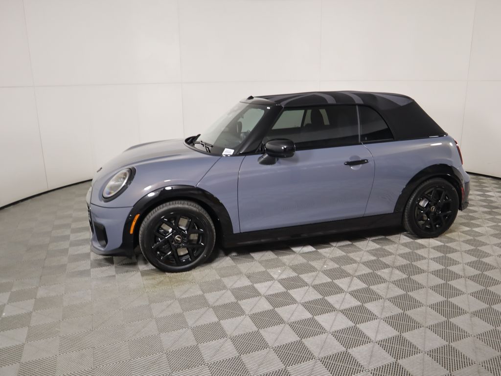 2026 Mini Cooper Convertible Iconic photo 16